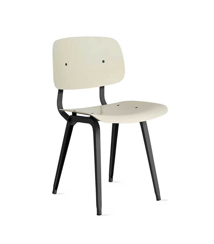 Chaise Revolt